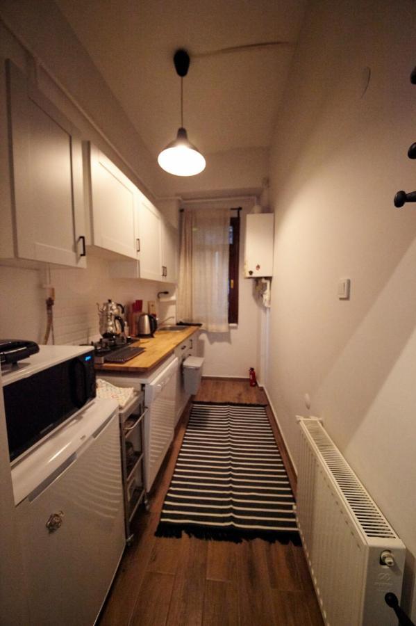 Studio At The Heart Of Taksim Apartment Истанбул Екстериор снимка